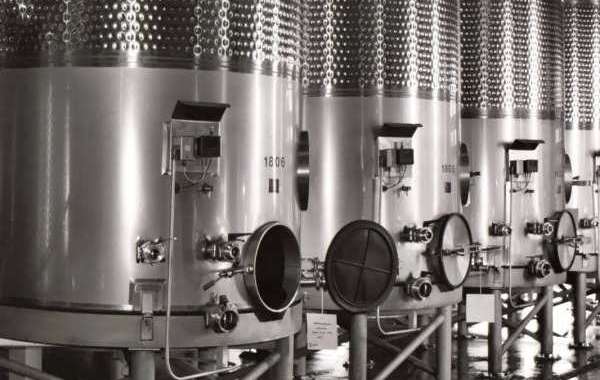 How Stainless Steel Tanks Are Affordable