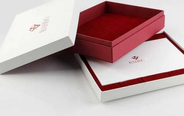 Boost Your Brand with Promotional Boxes: Strategies and Design Tips
