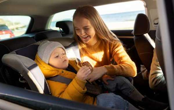 Your Trusted Companion for Safe and Comfortable Rides with Little Ones in Melbourne!