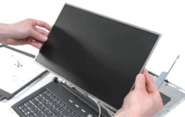 Laptop Essentials: Reliable LCD Screens for Everyday Use